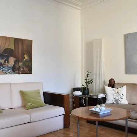 Apartment 3 Bedroom Flat At The Foot Of Bon Marche Paris